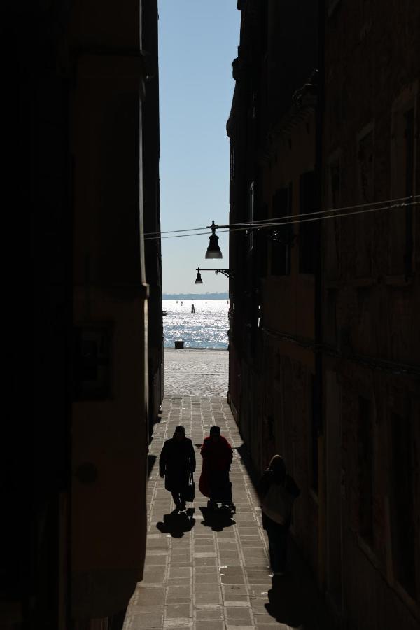 Appartamenti Superior In Via Garibaldi By Bricola Apartments Veneza Exterior foto